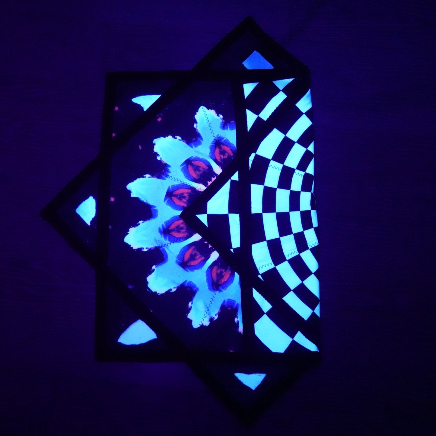 AB double-sided different printing patterns outdoor flying toy flowstar black