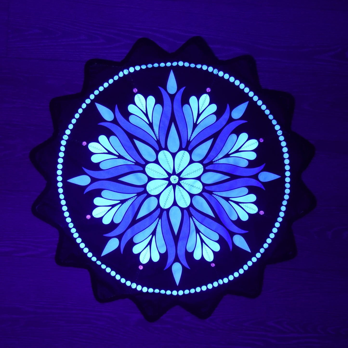 New Creative 16-Pointed Star — Double-Sided UV Print with Distinct Patterns (Purple)